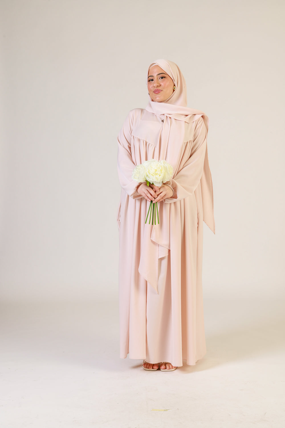 Ferace mit Reißverschluss und integriertem Hijab