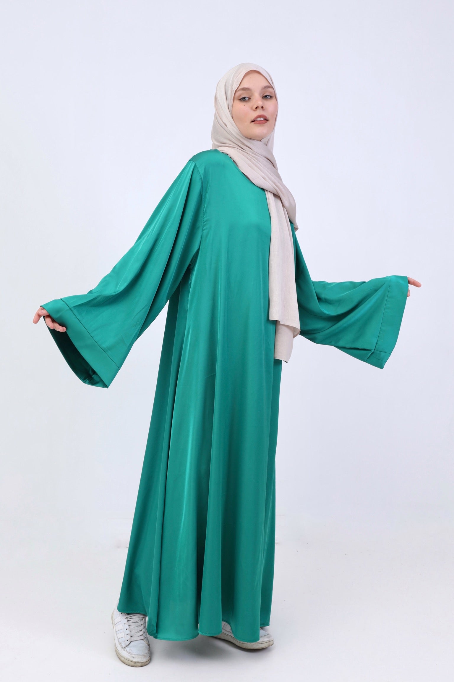 Abaya - Mira