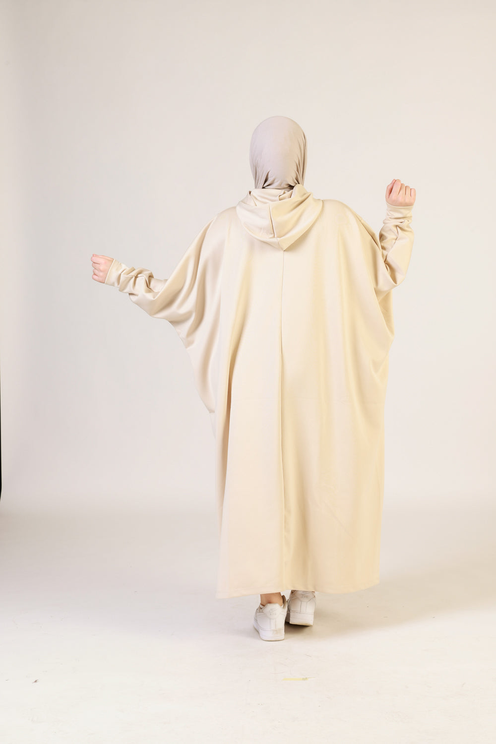 Hoodie Abaya, Scupa