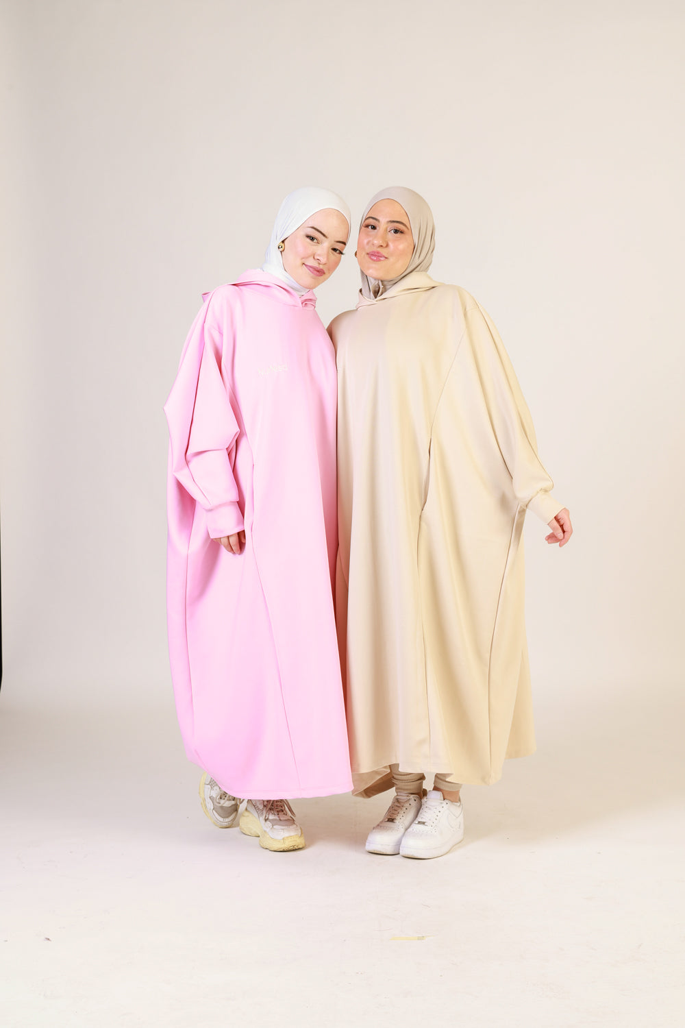Hoodie Abaya, Scupa