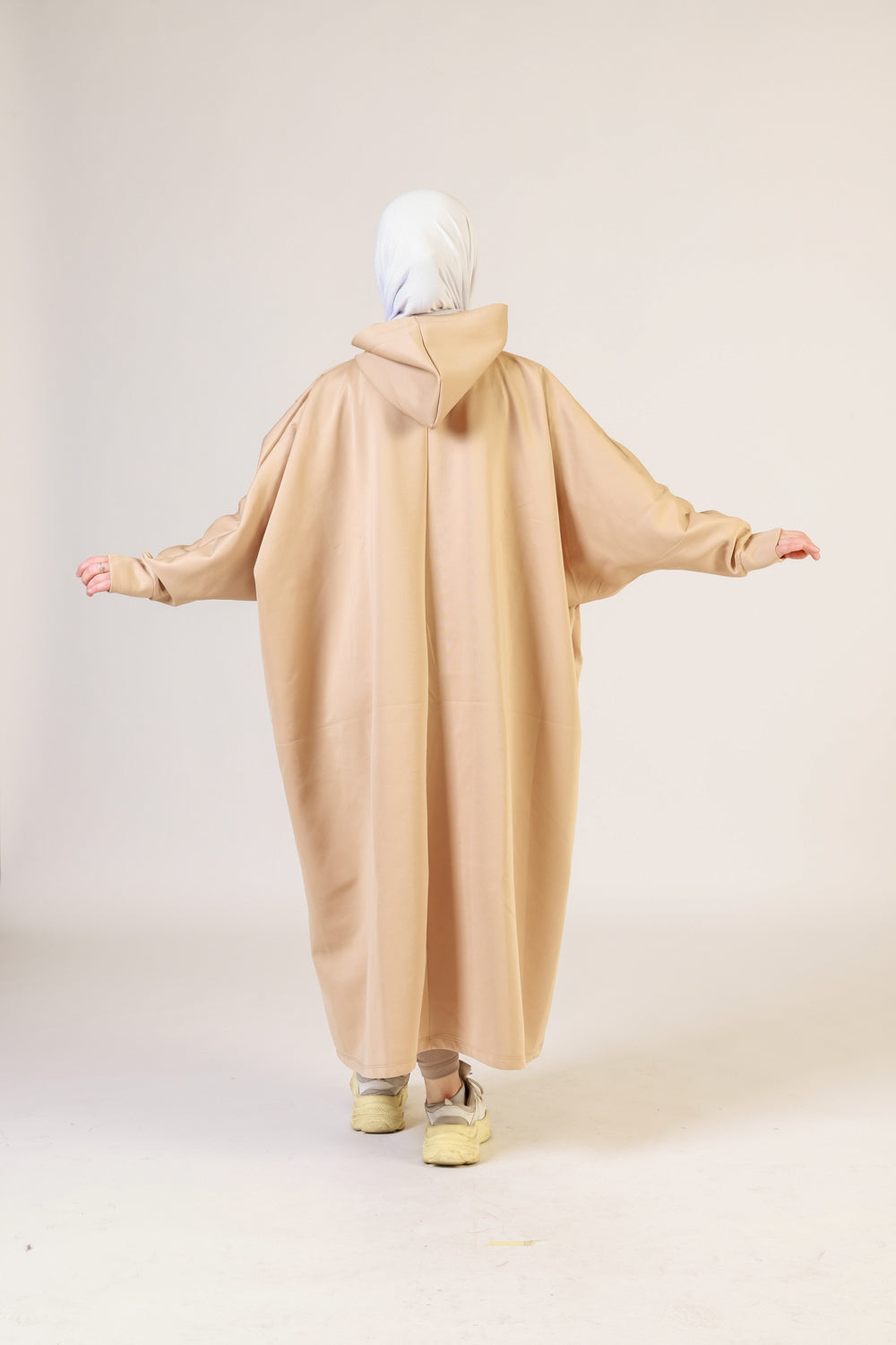 Hoodie Abaya, Scupa