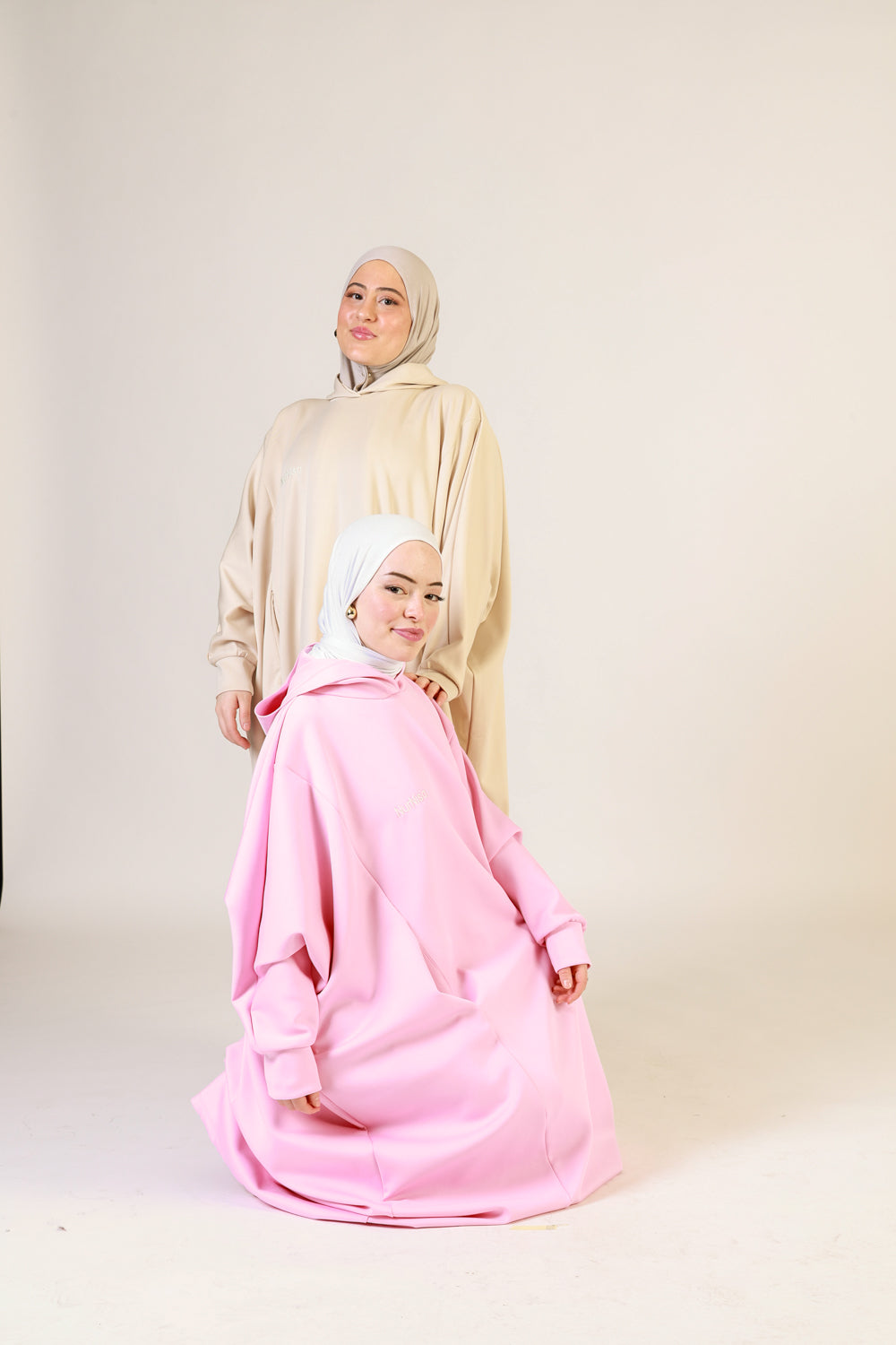 Hoodie Abaya, Scupa