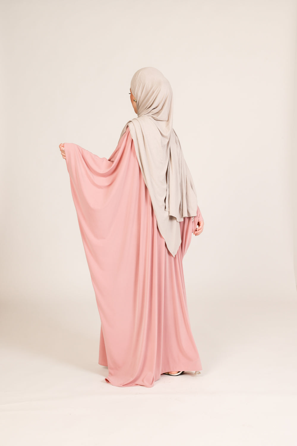 Abaya - Zain , Sandy
