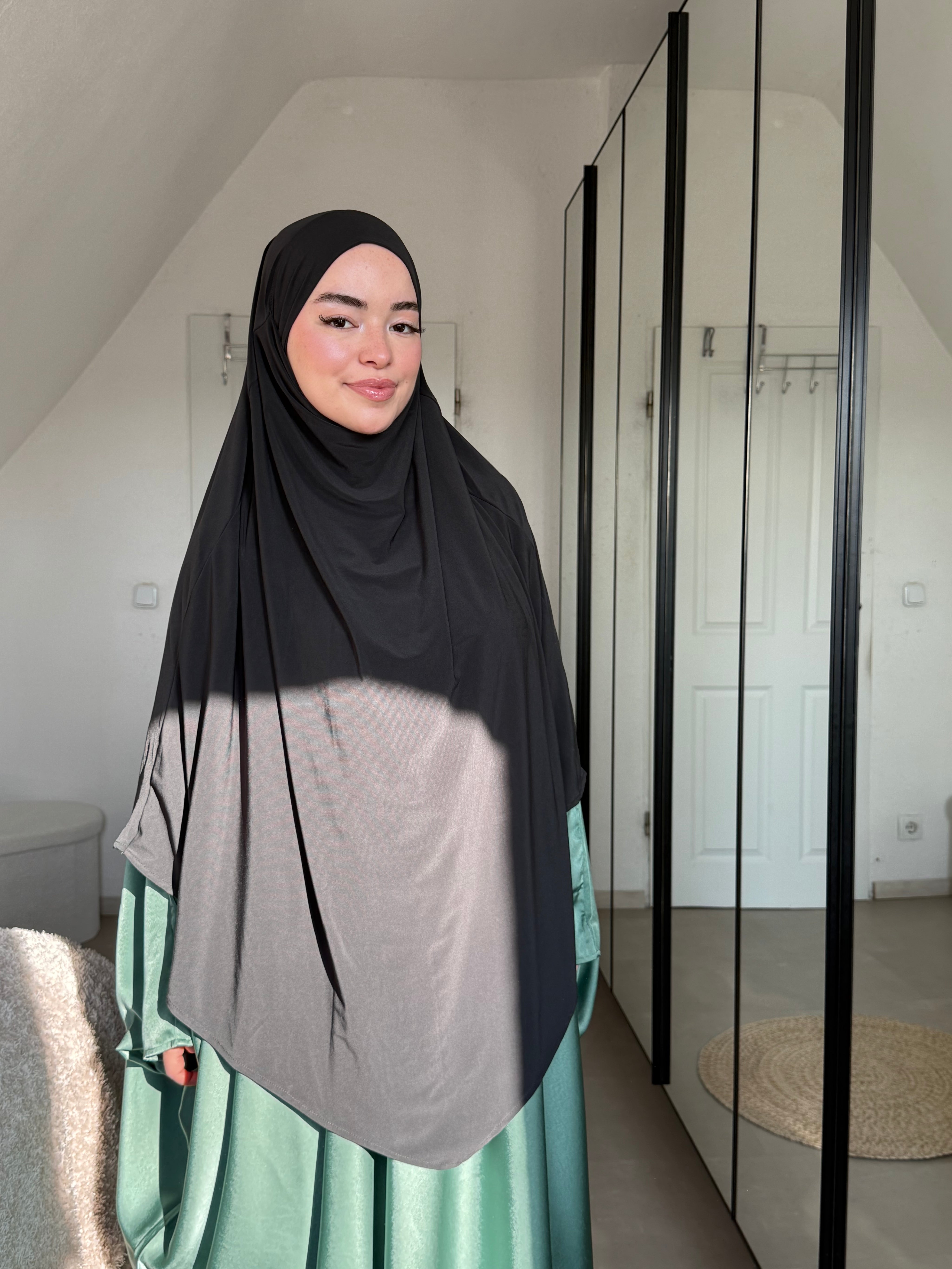 Abaya Satin & Khimar Jersey Set