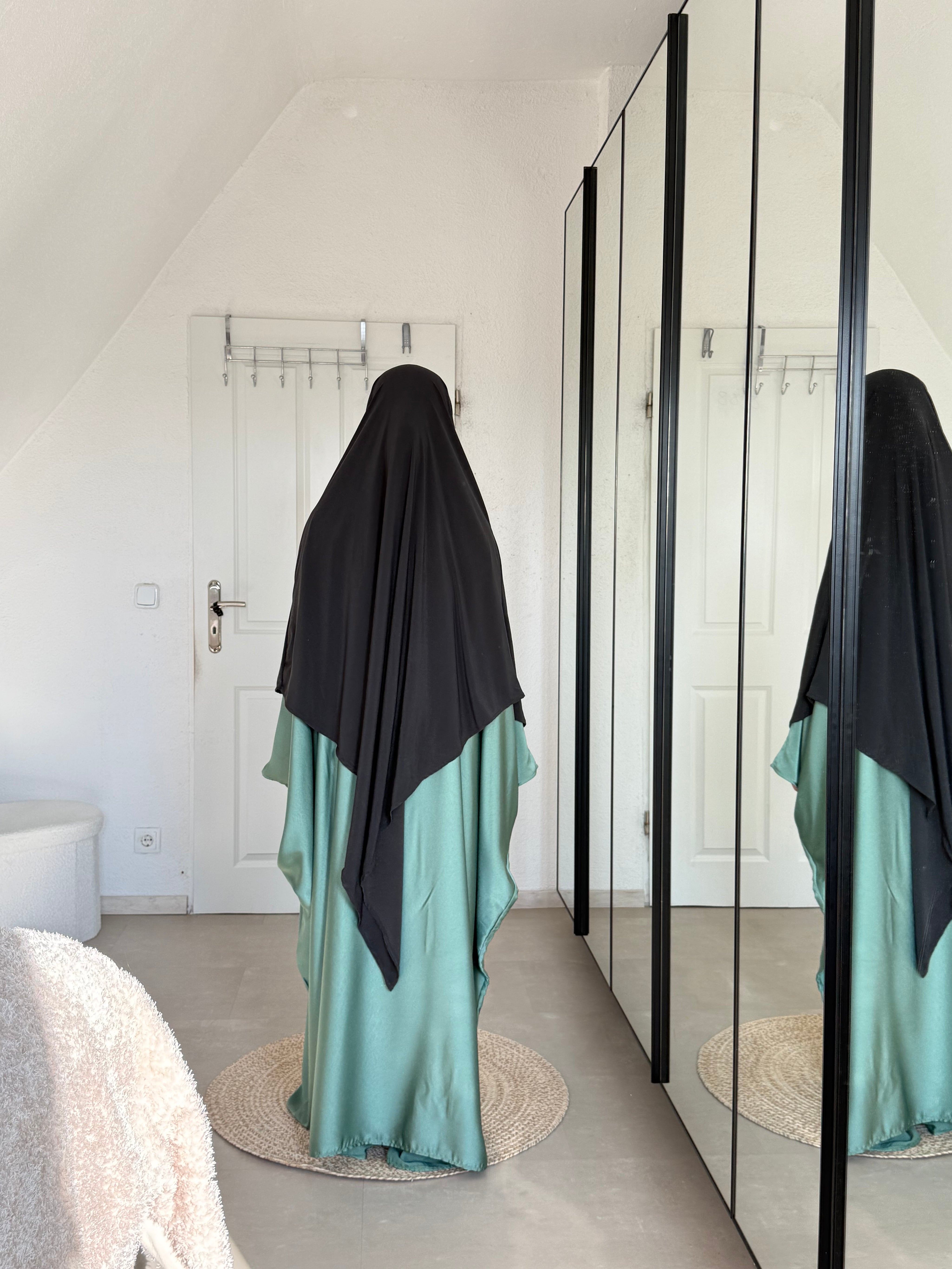 Abaya Satin & Khimar Jersey Set