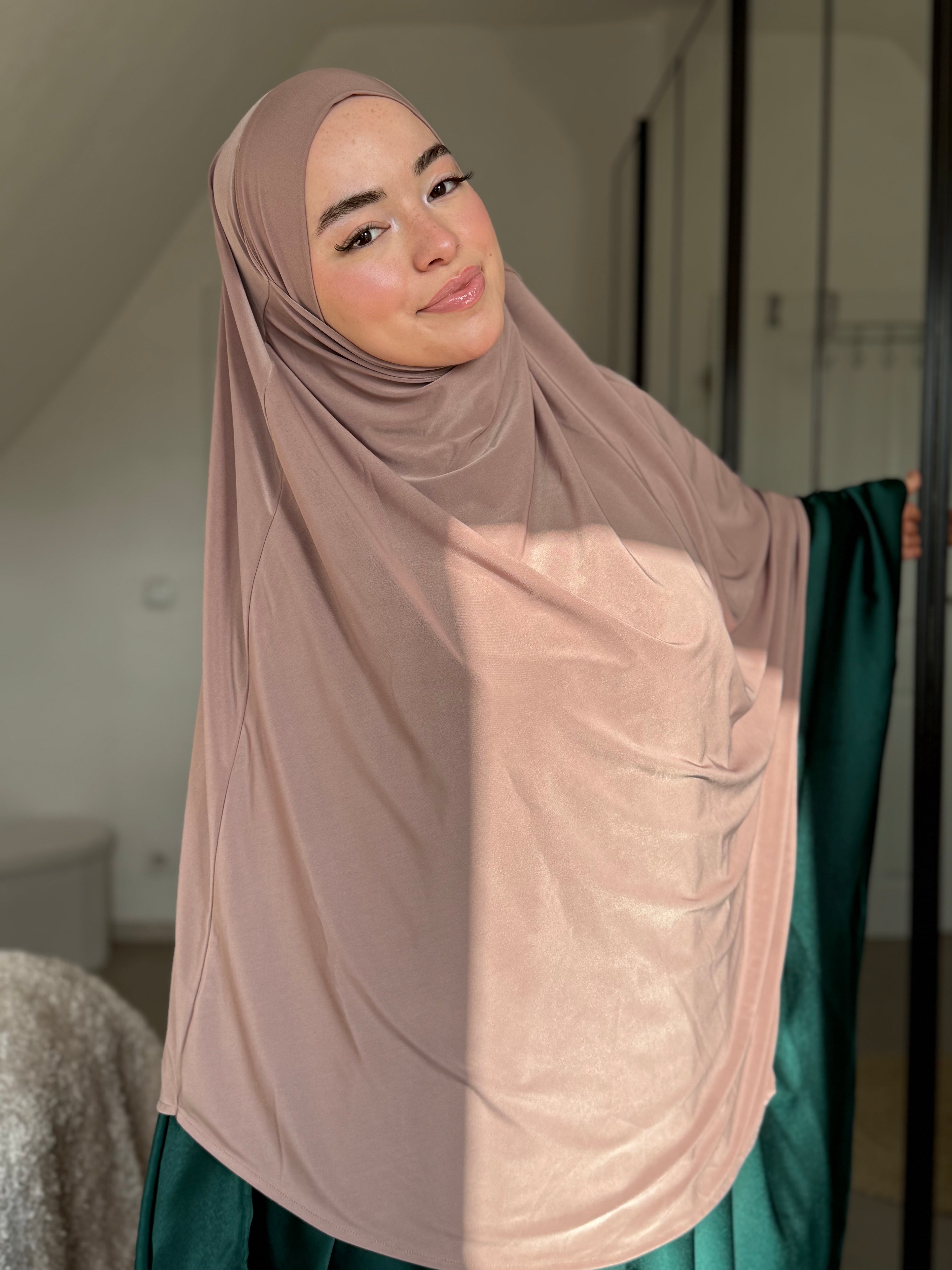Abaya Satin & Khimar Jersey Set