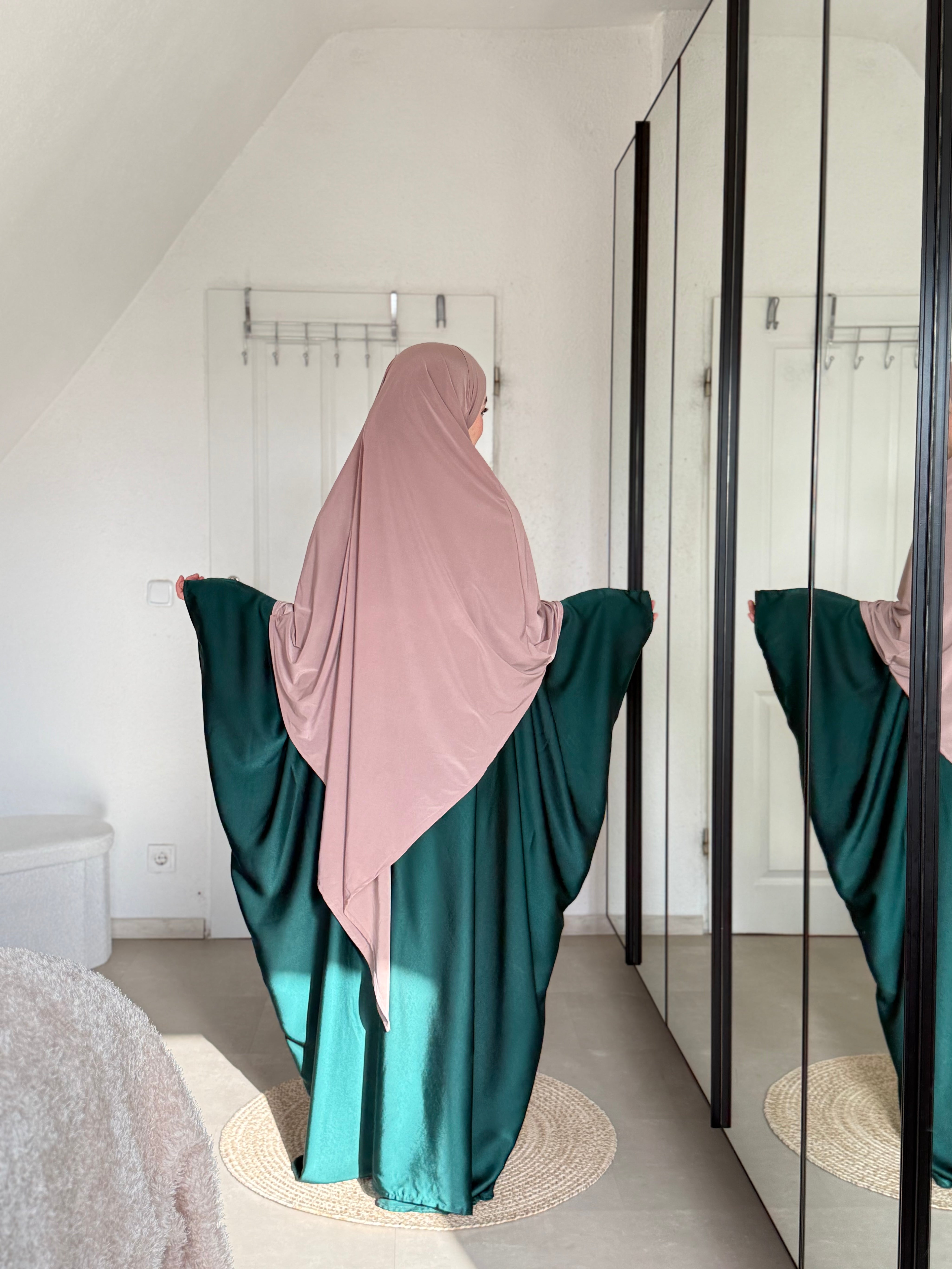 Abaya Satin & Khimar Jersey Set