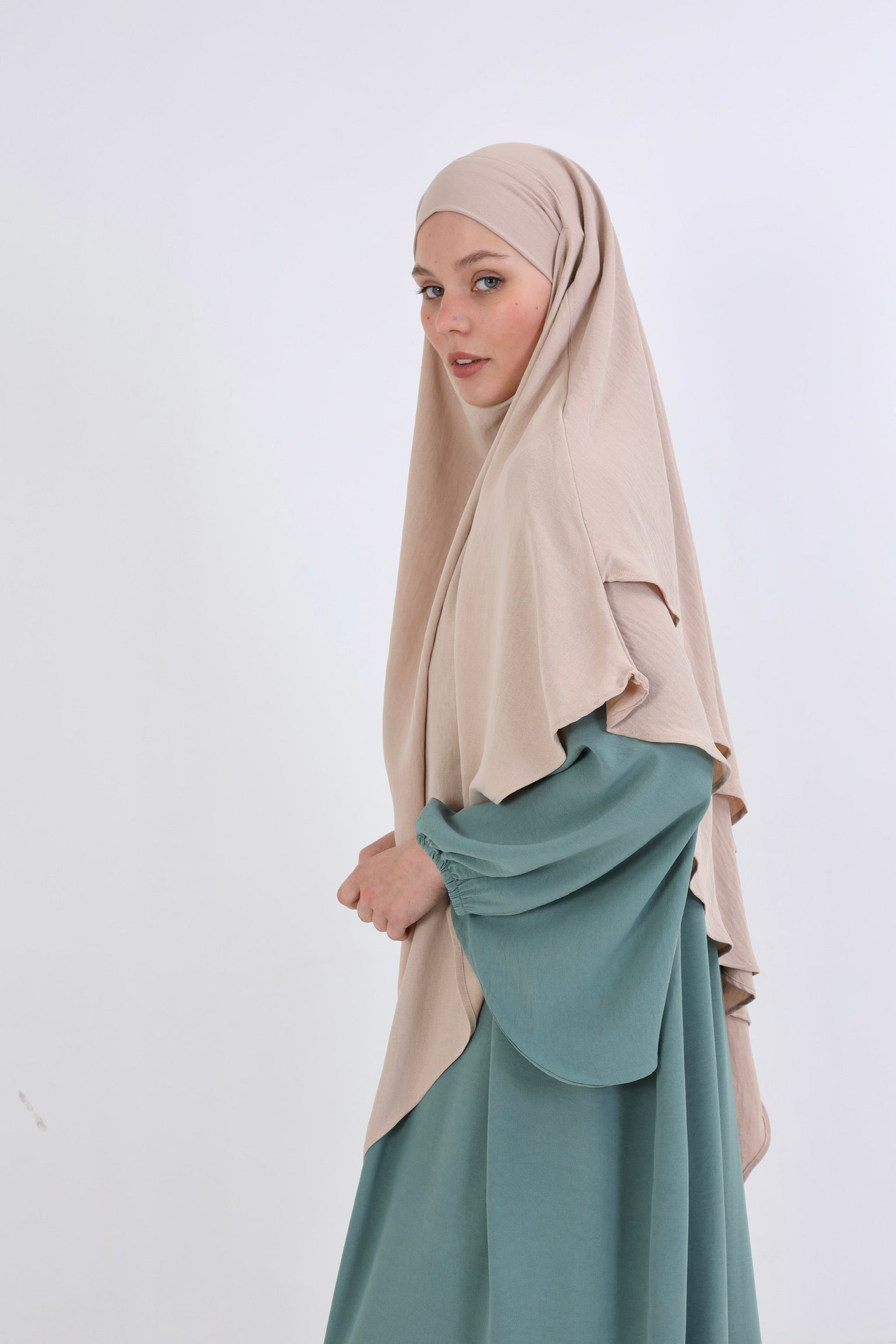 Zweilagiger Khimar, Jazz