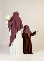 Kinder Khimar, Jersey