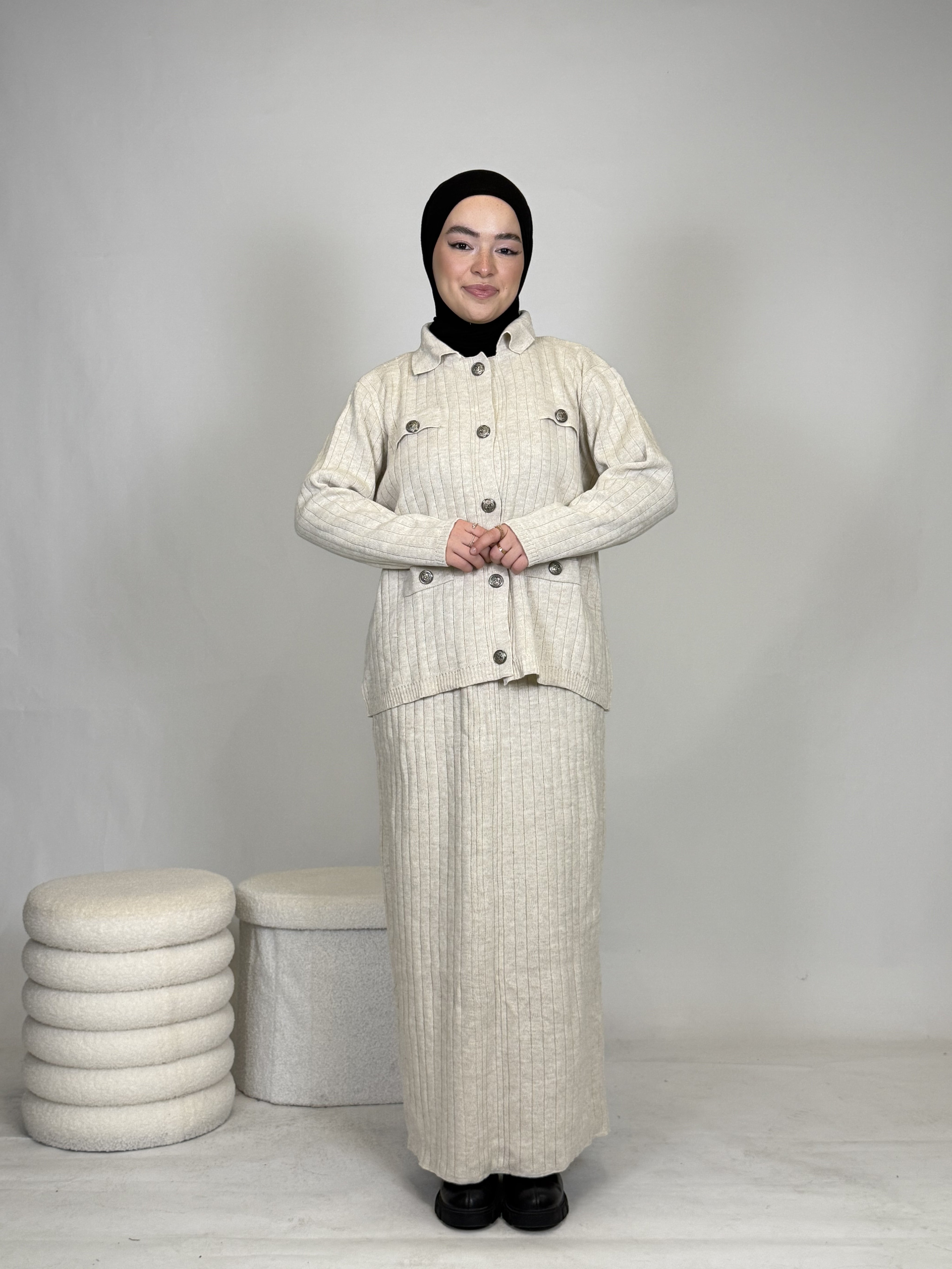 Zweiteiler - Rock & Oberteil mit Knöpfen