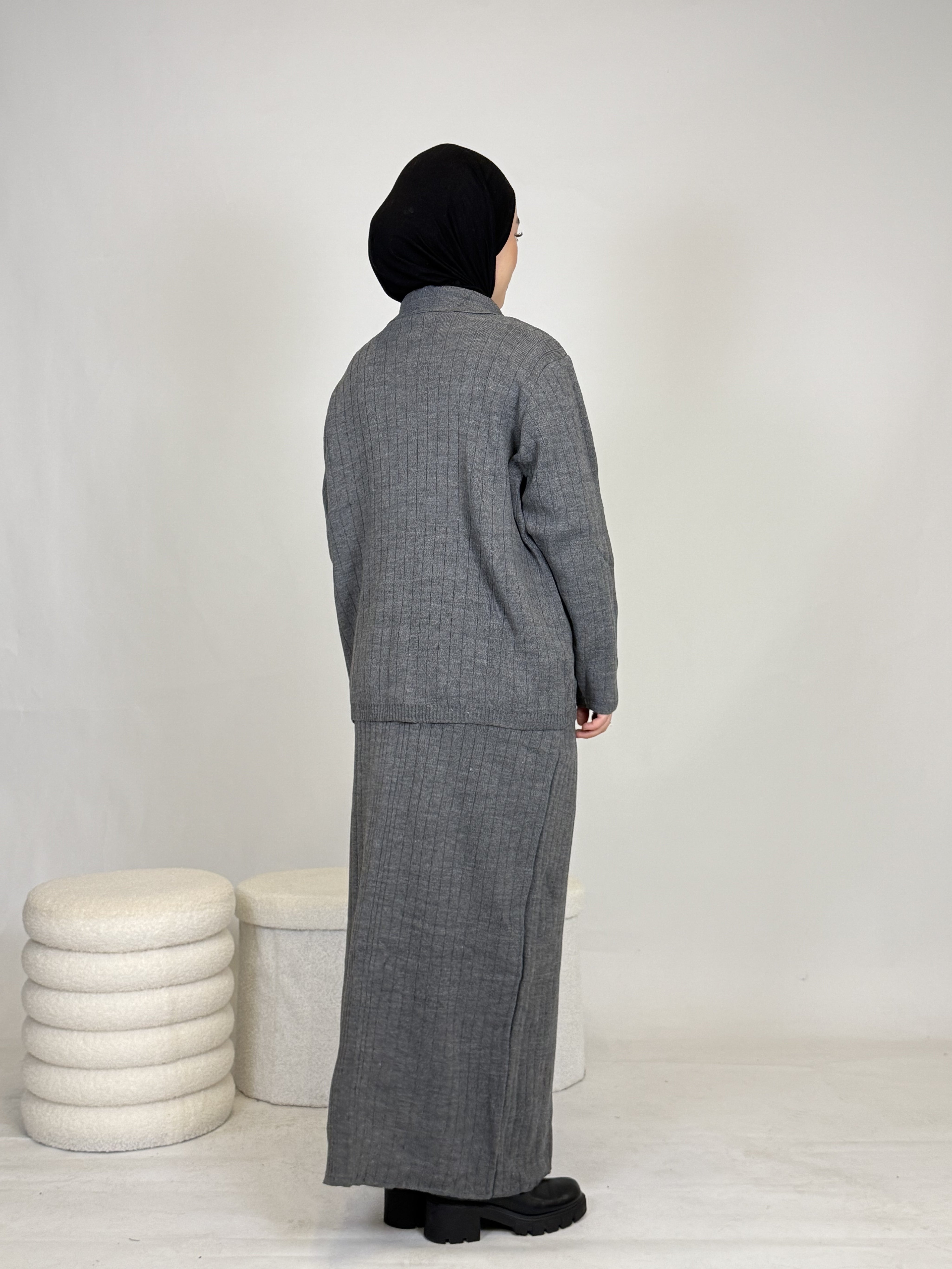 Zweiteiler - Rock & Oberteil mit Knöpfen