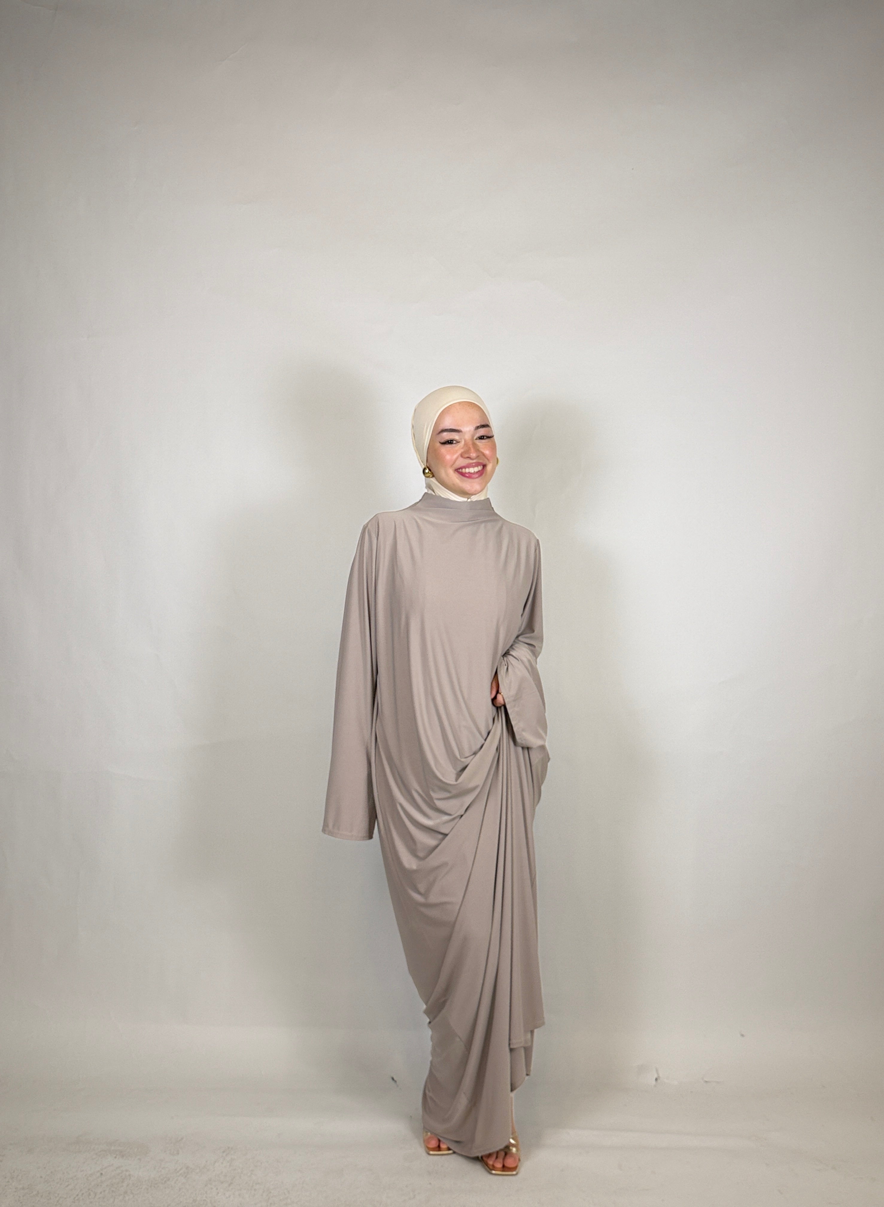 Essential Comfort Abaya