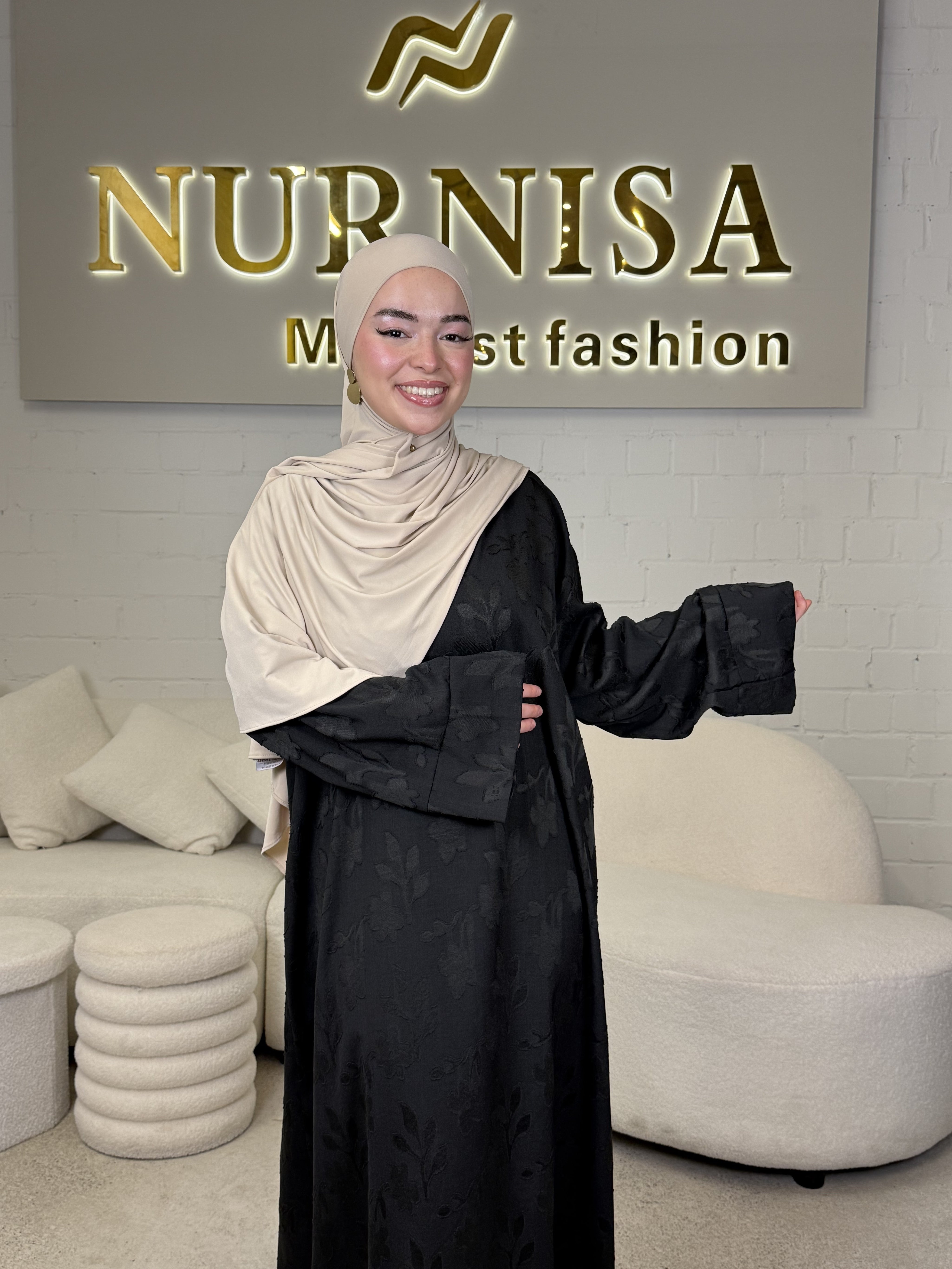 Bloom Elegance Abaya