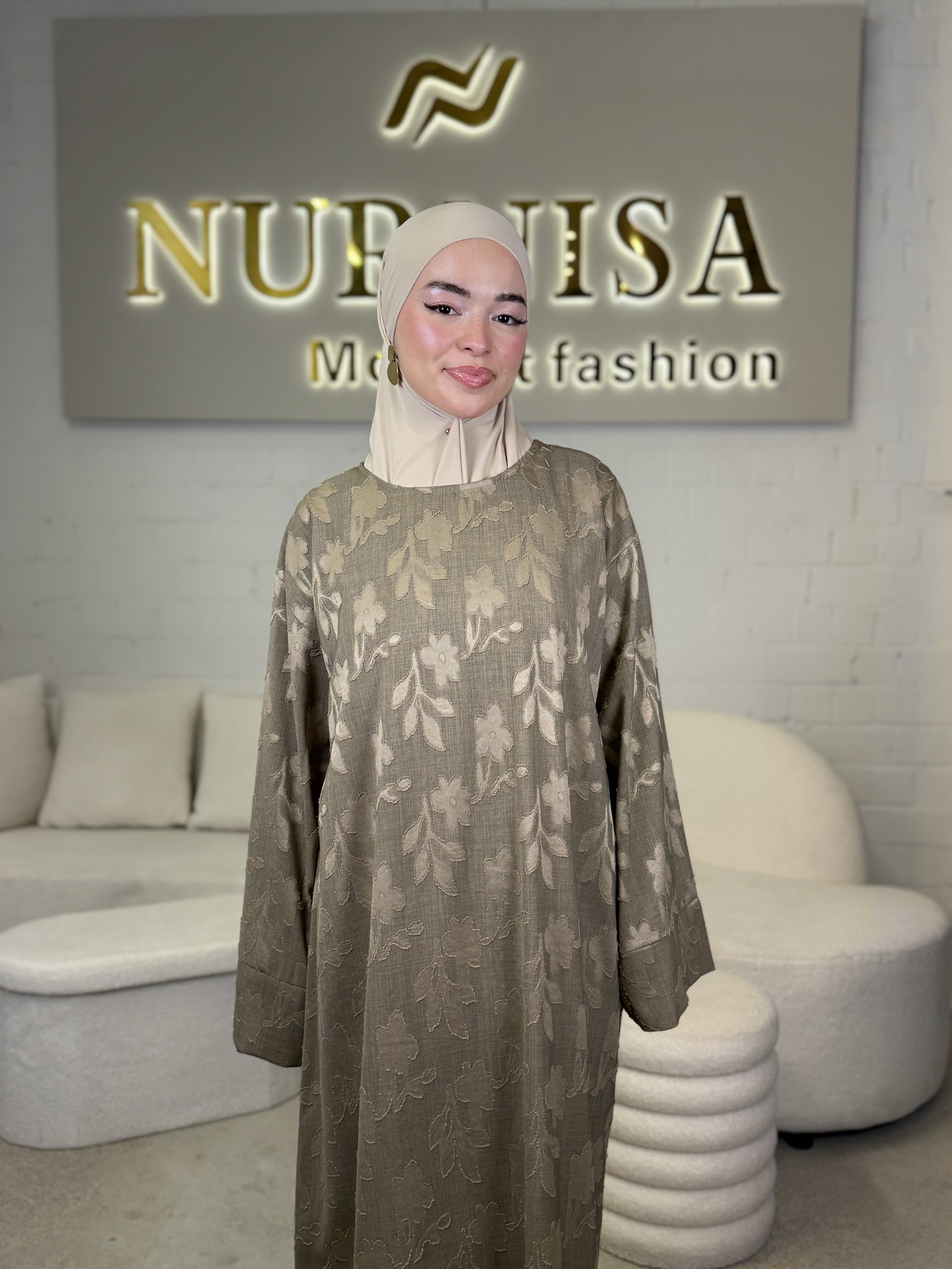 Bloom Elegance Abaya