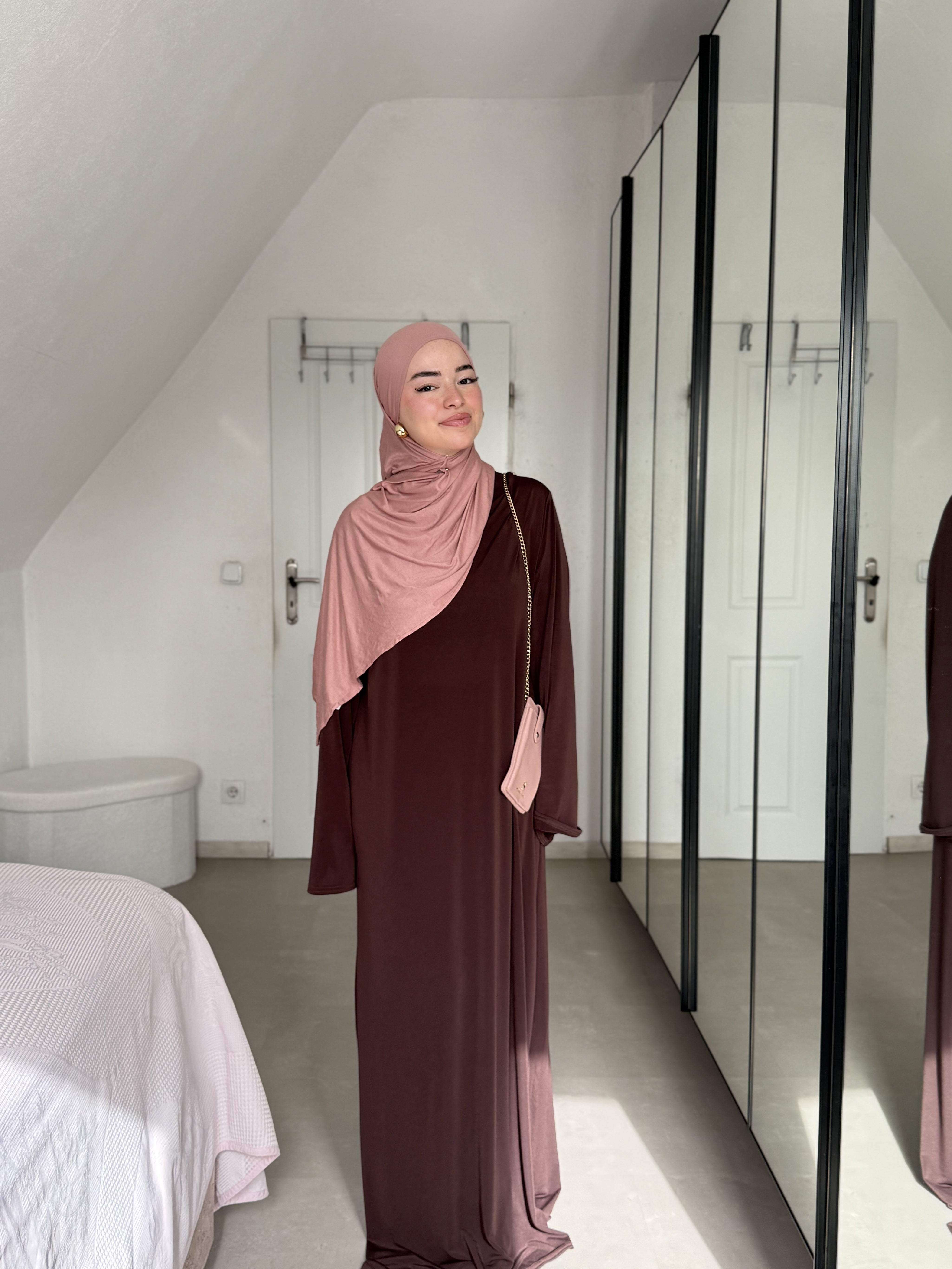 Essential Comfort Abaya