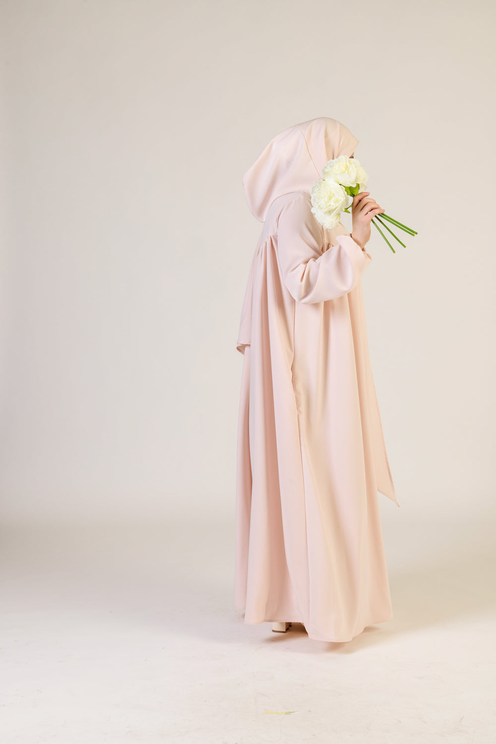 Ferace mit Reißverschluss und integriertem Hijab