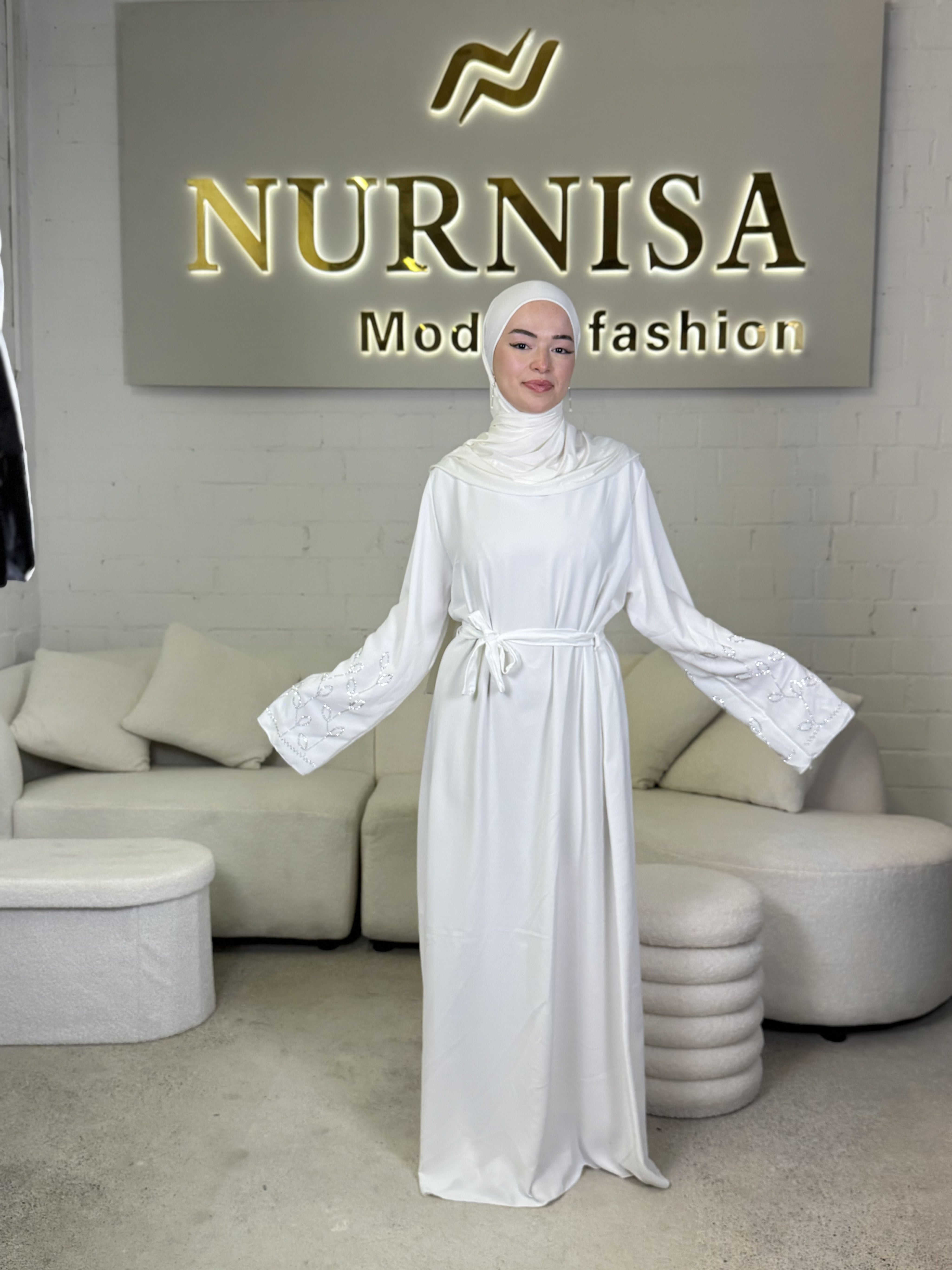 Strass Abaya Kleid mit Gürtel – Glam Belt Edition