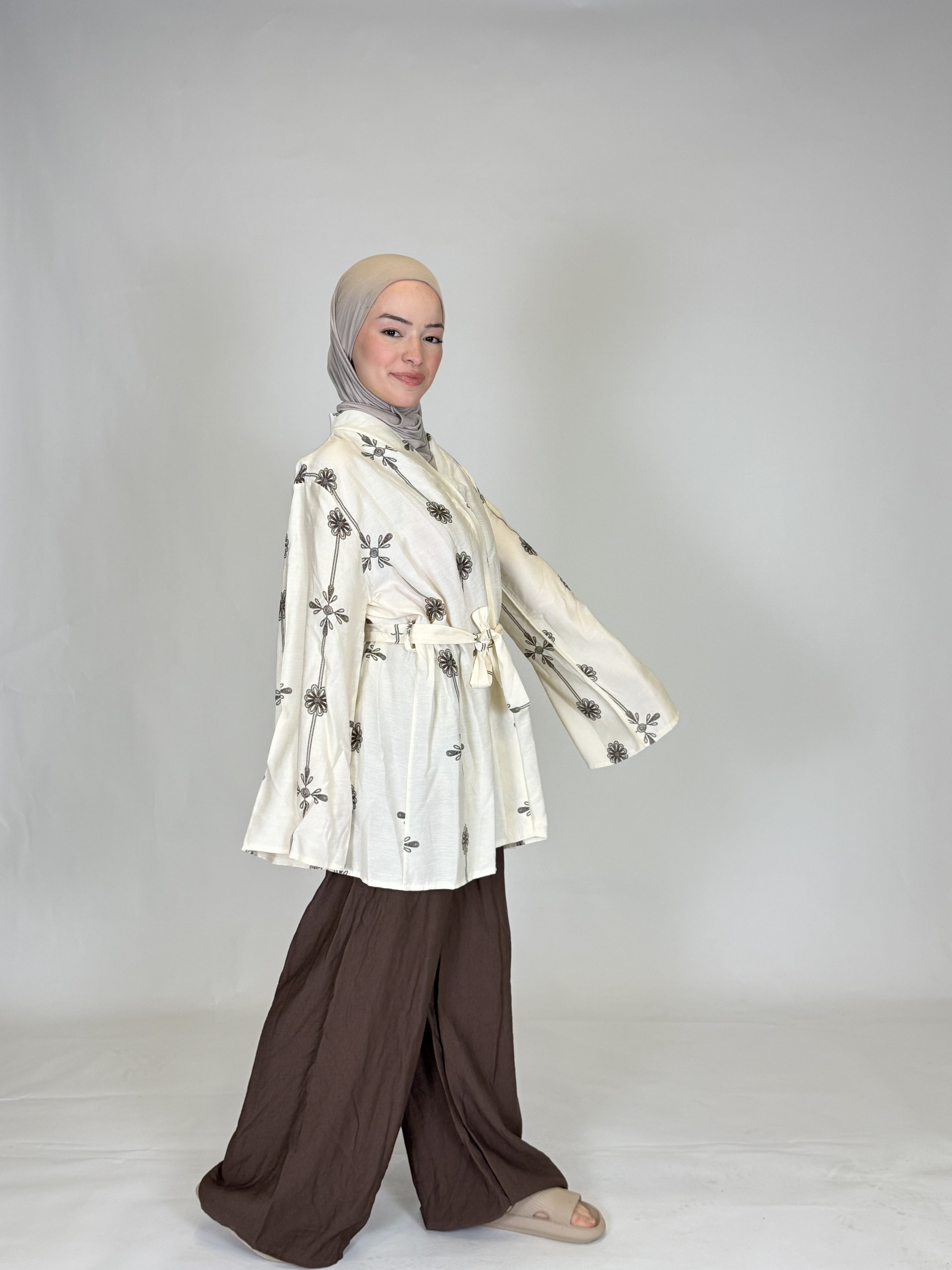 Zweiteiler aus Leinen mit Hose