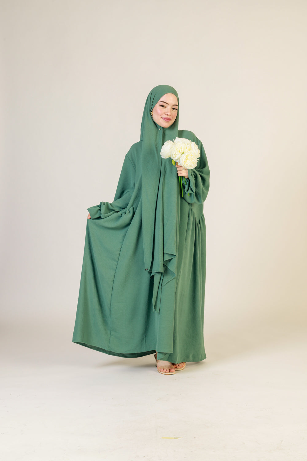 Abaya Nur mit integriertem Hijab, Jazz