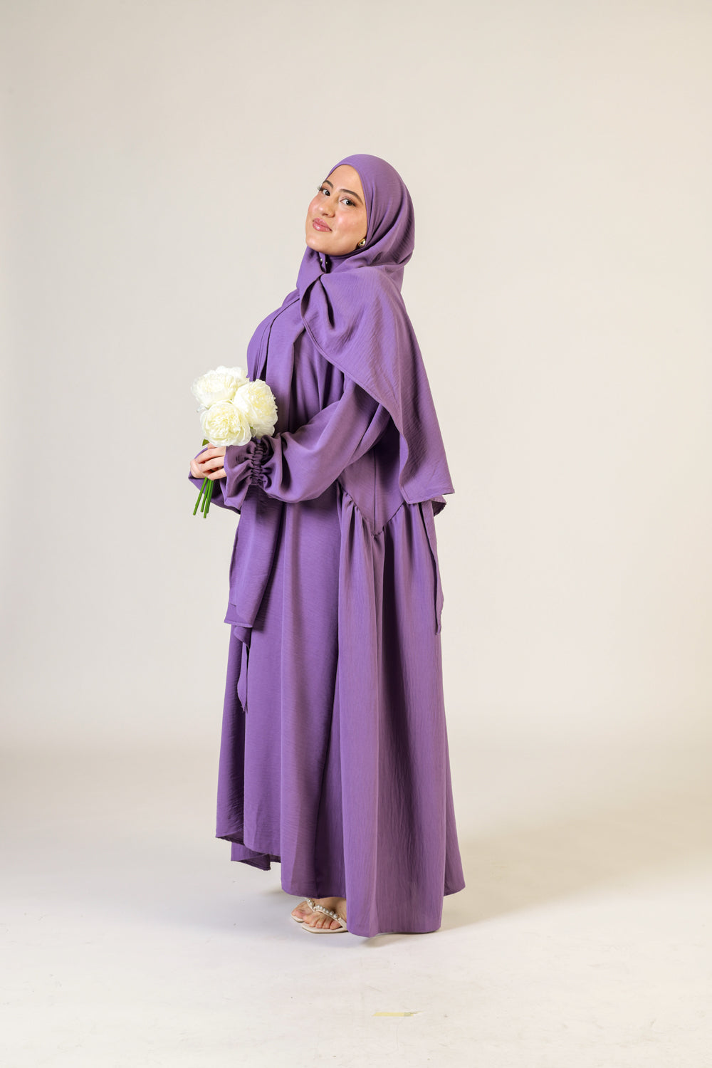Abaya Nur mit integriertem Hijab, Jazz