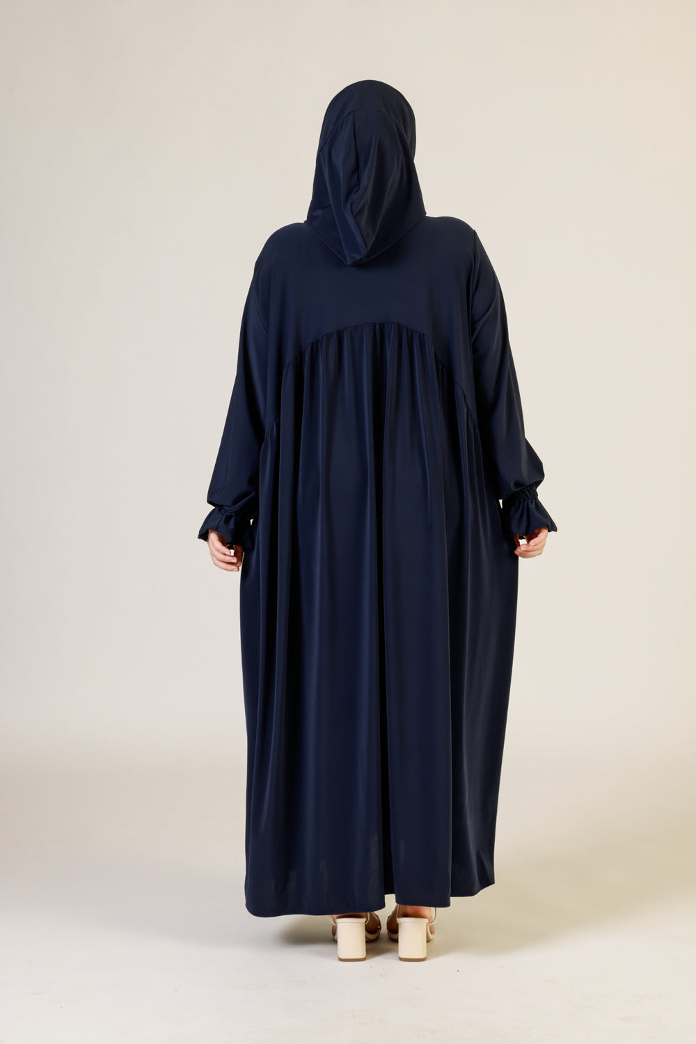 Abaya Nur mit integriertem Hijab, Sandy