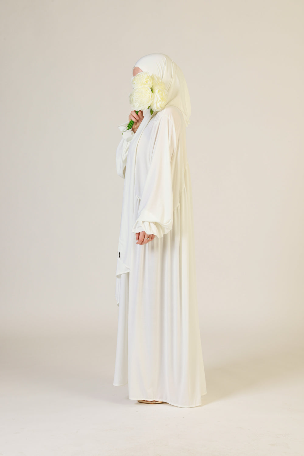 Abaya Nur mit integriertem Hijab, Sandy