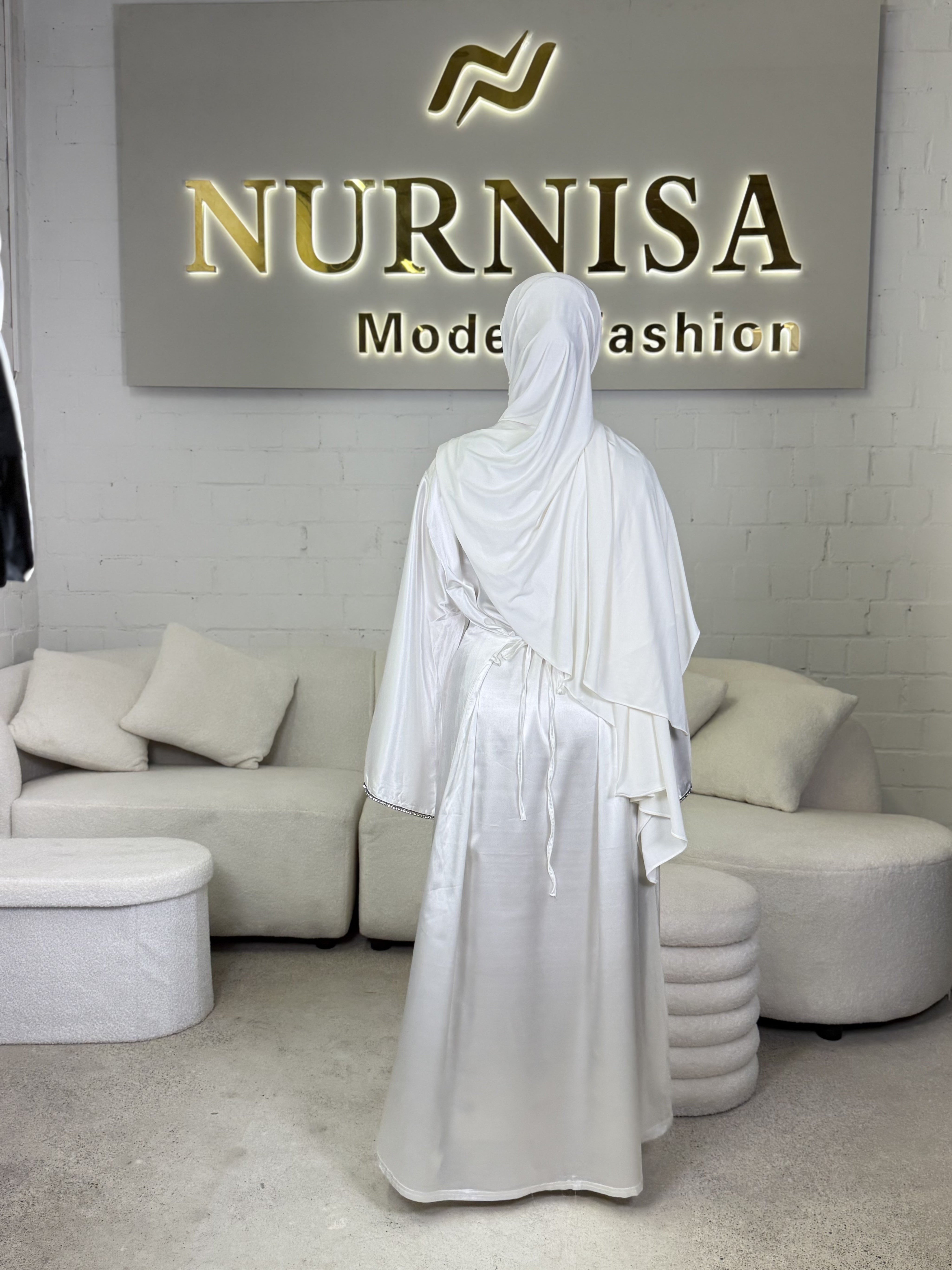 Classic Sultan Abaya mit Strass-Ärmeln