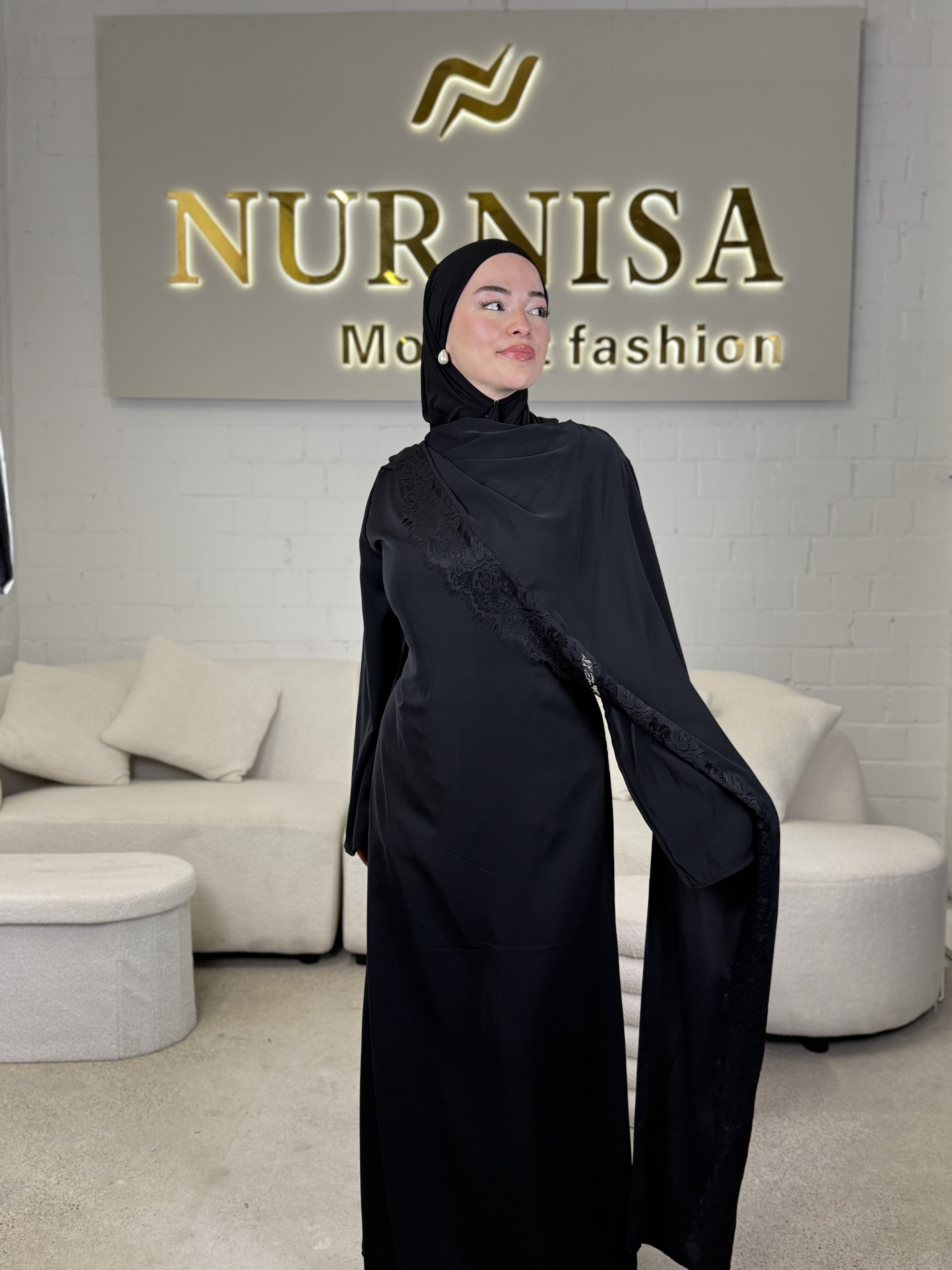 Elegantes Spitzenkleid Abaya