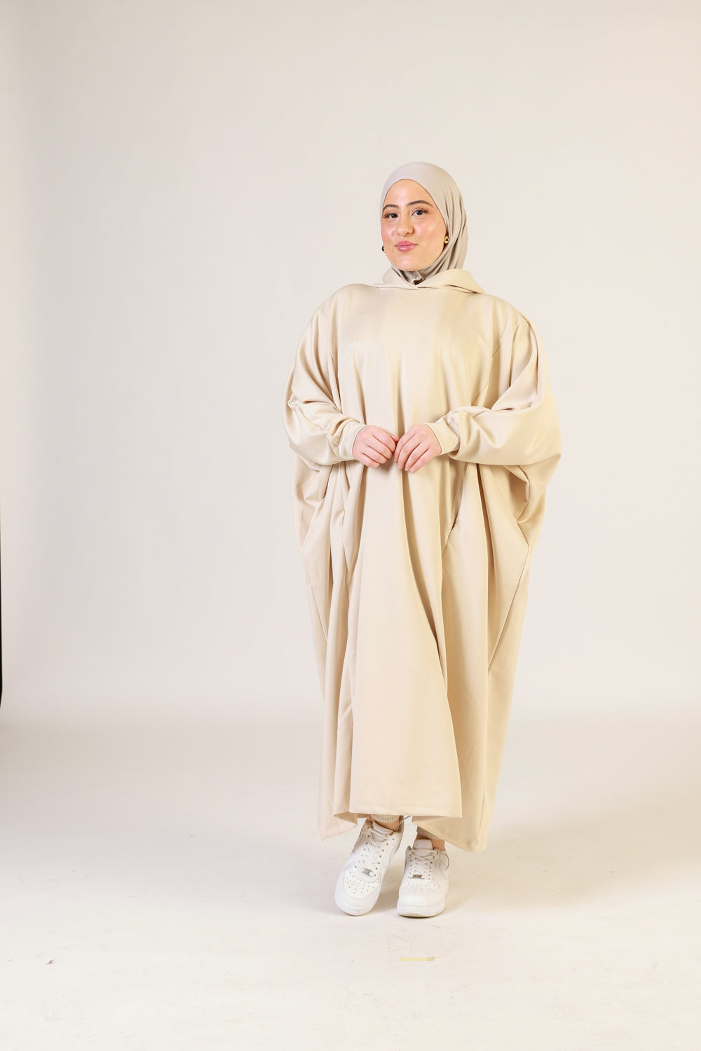 Hoodie Abaya, Scupa