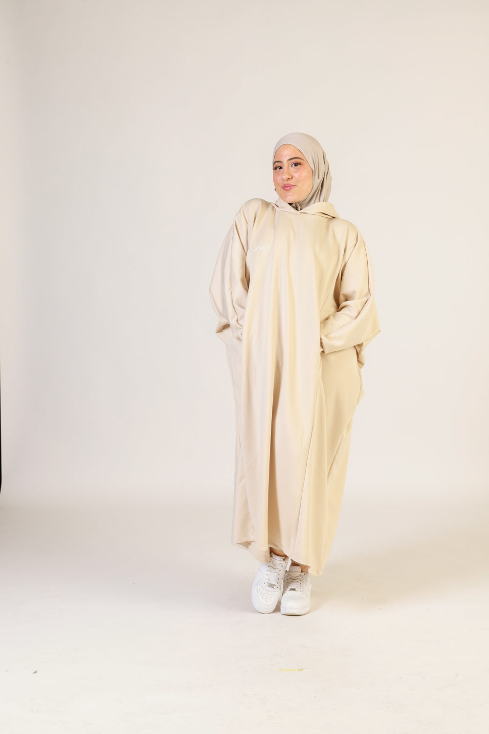 Hoodie Abaya, Scupa