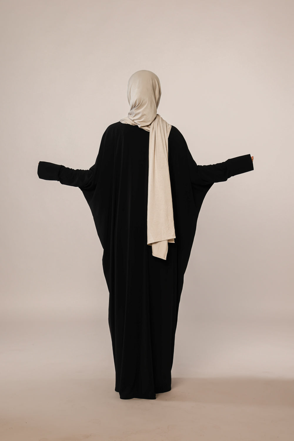 Abaya Sendy mit Reisverschluss